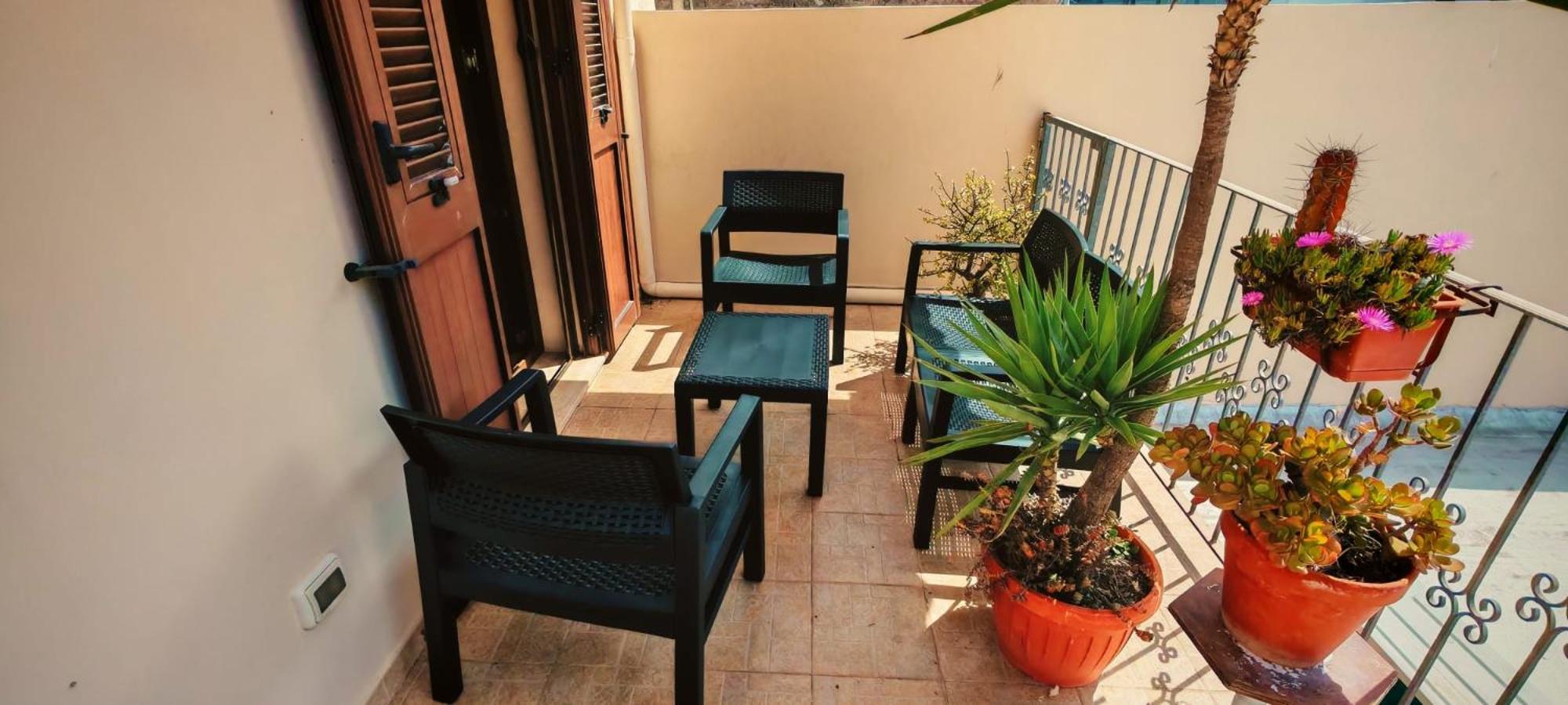 Sette33- Appartamento Centrale, 2 Camere , Terrazzo , Ben Servito Alghero Exteriör bild